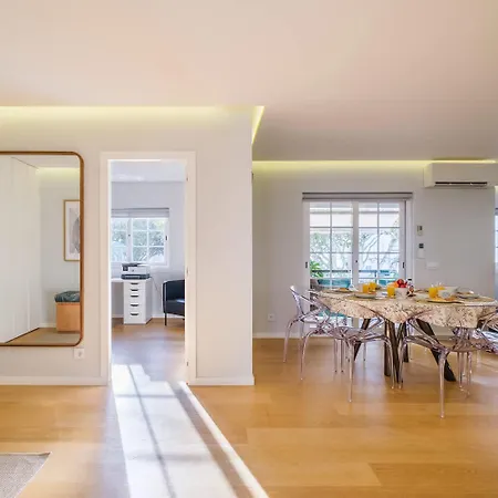 Maestro Park Apartment