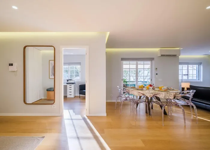 Maestro Park Apartment