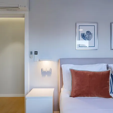 Maestro Park Apartment